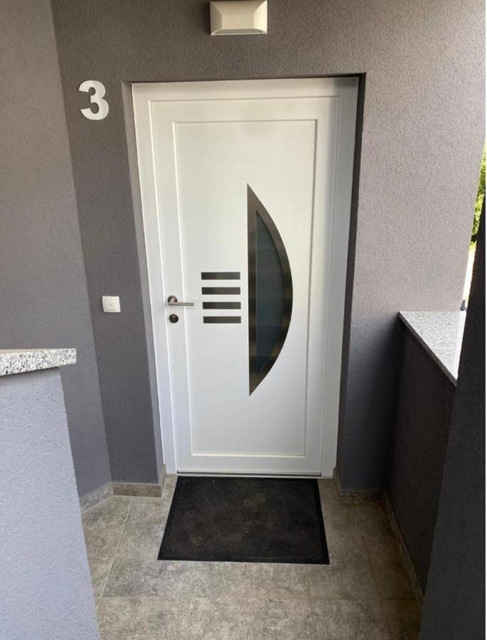 Apartmani Jedro Šilo Exterior foto